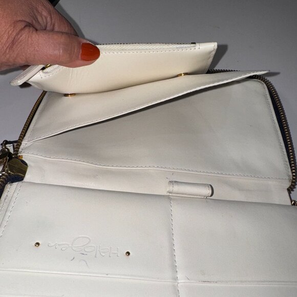 Halogen Brand Blue Wristlet Wallet - Style and Functionality in One! - Picture 5 of 6